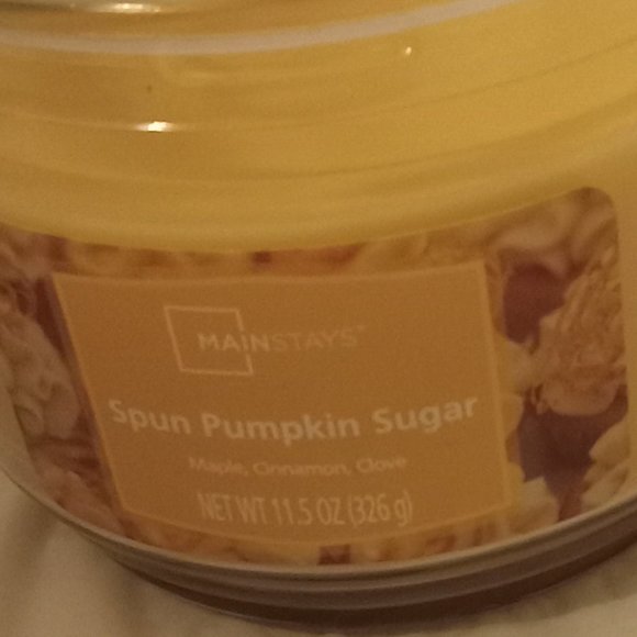 Spun Pumpkin Sugar Scented Candle 11.5oz Mainstays - Picture 2 of 4